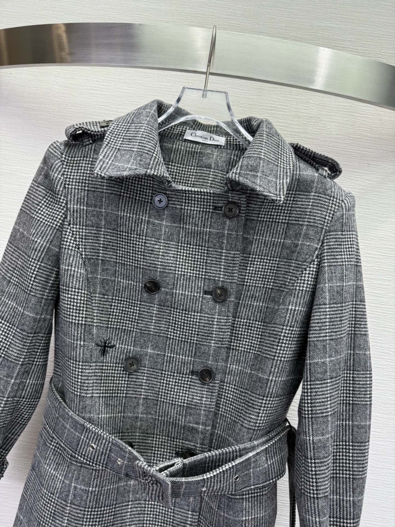 chr1st1an D10r outwear